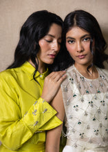 Load image into Gallery viewer, Tara Sitara Bib