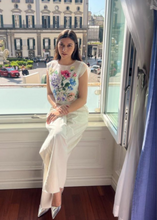 Load image into Gallery viewer, Daphne Bib