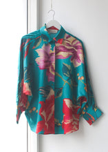 Load image into Gallery viewer, Belgadia Shirt