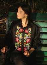 Load image into Gallery viewer, Rann Wanderlust Shirt