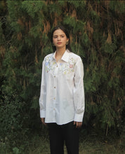 Load image into Gallery viewer, Udaipur Blooms Shirt