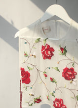 Load image into Gallery viewer, Sweet Escape Bib