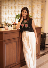 Load image into Gallery viewer, Monsoon Lily Bib