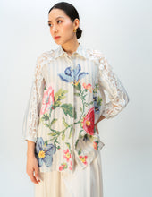Load image into Gallery viewer, Blushing Petal Shirt