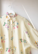 Load image into Gallery viewer, Walking on Moon