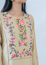 Load image into Gallery viewer, Char Bagh Kurta Set