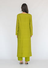 Load image into Gallery viewer, Son Champa Kurta Set