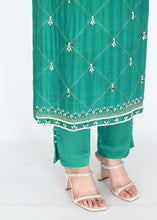 Load image into Gallery viewer, Noor Bagh Kurta Set