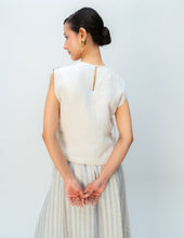 Load image into Gallery viewer, Morning Dew Bib