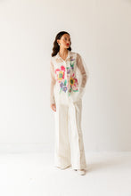 Load image into Gallery viewer, Earth Laughs In Flower Shirt