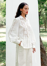 Load image into Gallery viewer, The Birth Of Pearl Top