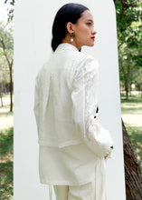 Load image into Gallery viewer, The Birth Of Pearl Top