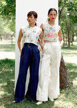 Load image into Gallery viewer, Mist Of Dawn Bib