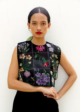 Load image into Gallery viewer, Thousand Bud Bib