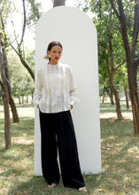 Load image into Gallery viewer, Juliet Pearl Top