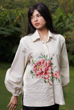Load image into Gallery viewer, Floating Lilies Shirt