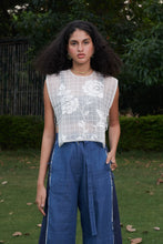 Load image into Gallery viewer, Moonriver Bib