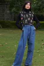 Load image into Gallery viewer, Bloom Bib