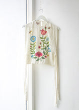 Load image into Gallery viewer, Dancing Flower Bib

