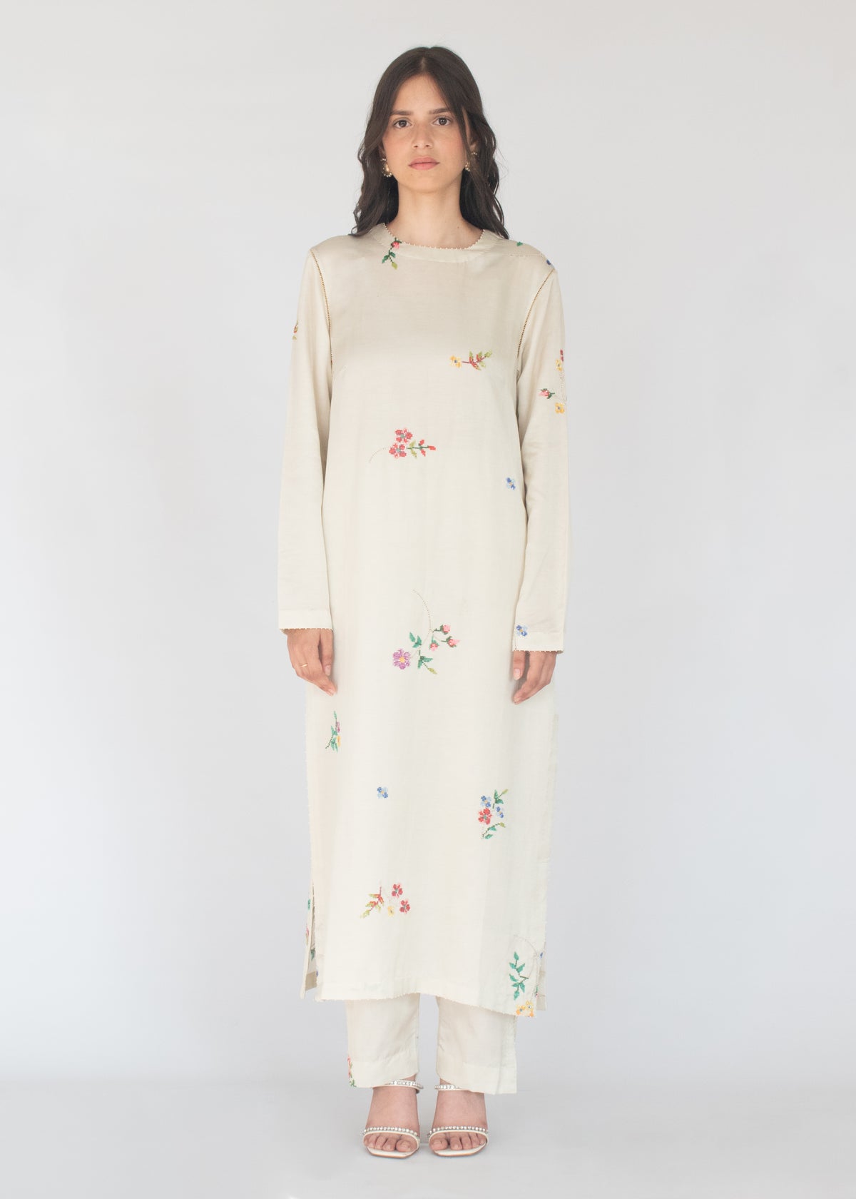 Aprajita Kurta Set