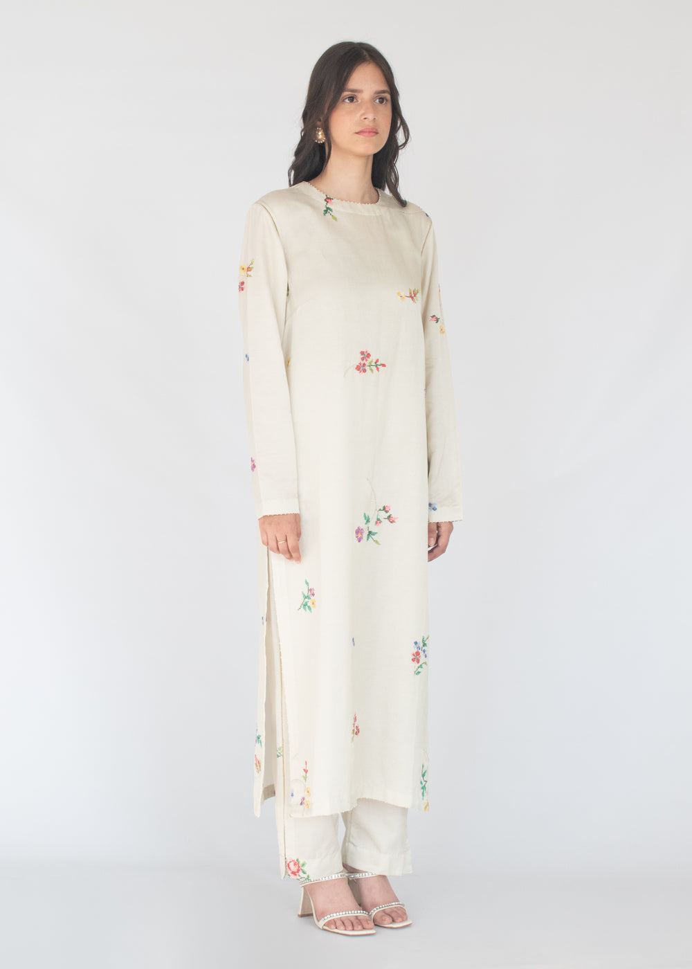 Aprajita Kurta Set