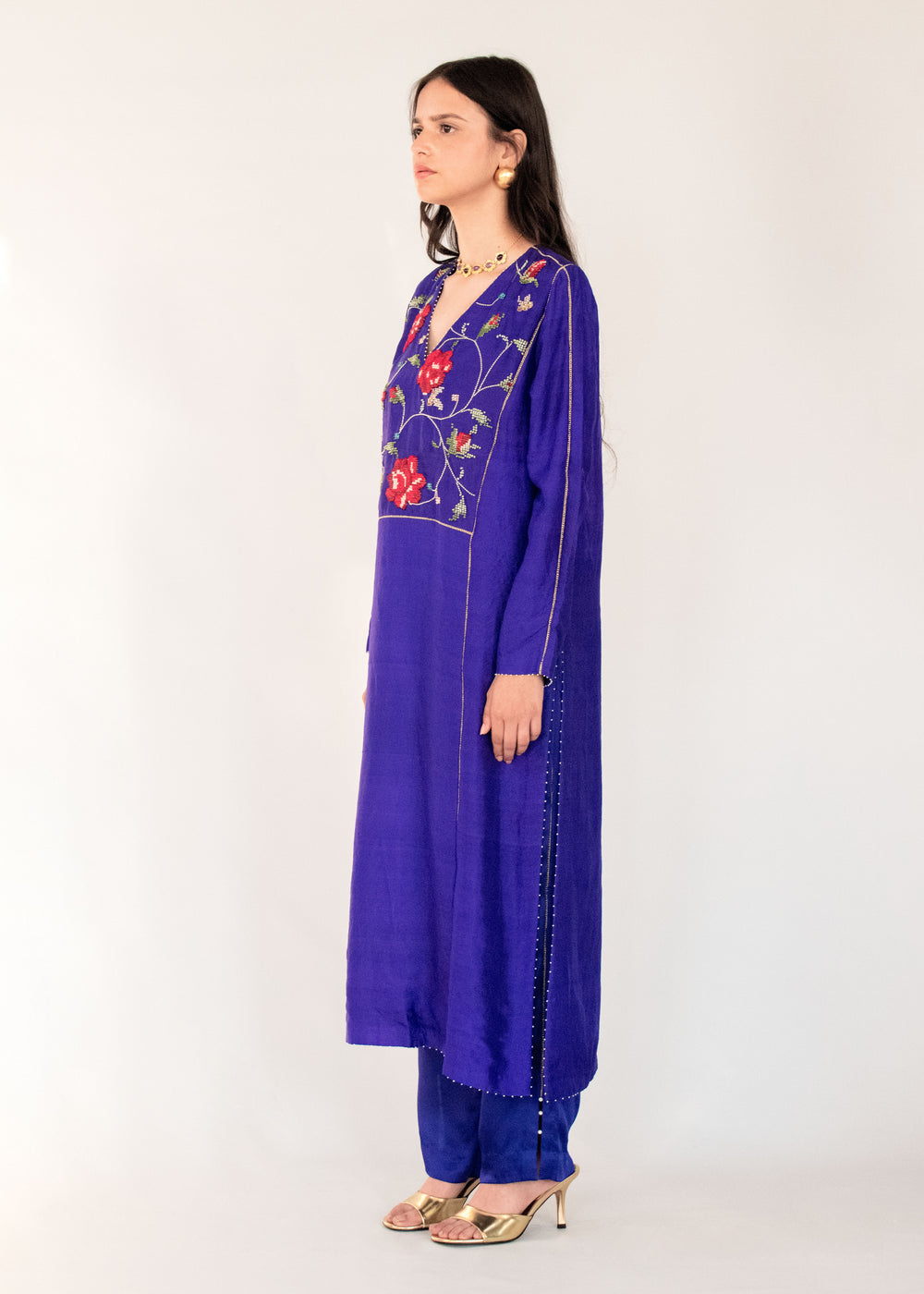 Moti Jhil Kurta Set