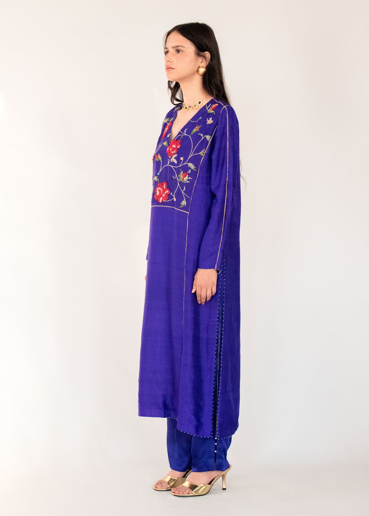 Moti Jhil Kurta Set