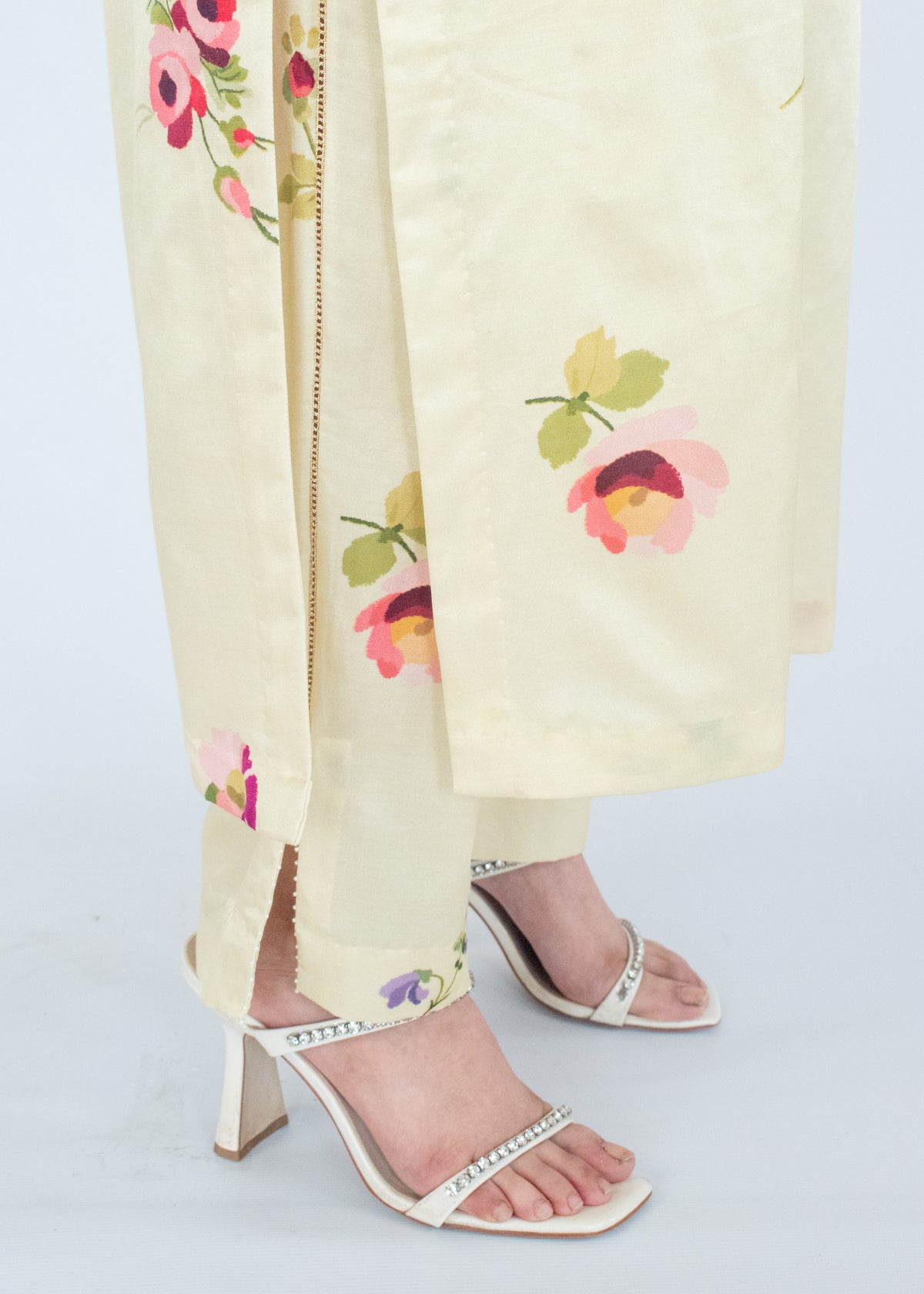 Chand Bagh Kurta Set