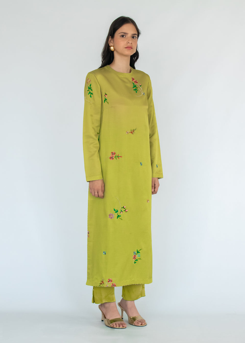 Sunhari Kurta Set