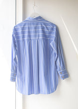 Load image into Gallery viewer, Sea Lilly Shirt
