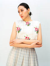 Load image into Gallery viewer, Lemon Whisper Bib
