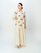 Load image into Gallery viewer, Morning Dust Shirt
