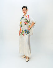 Load image into Gallery viewer, Pink Rhapsody Shirt
