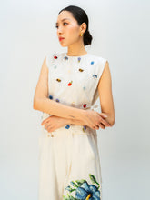 Load image into Gallery viewer, Soft Lattice Bib
