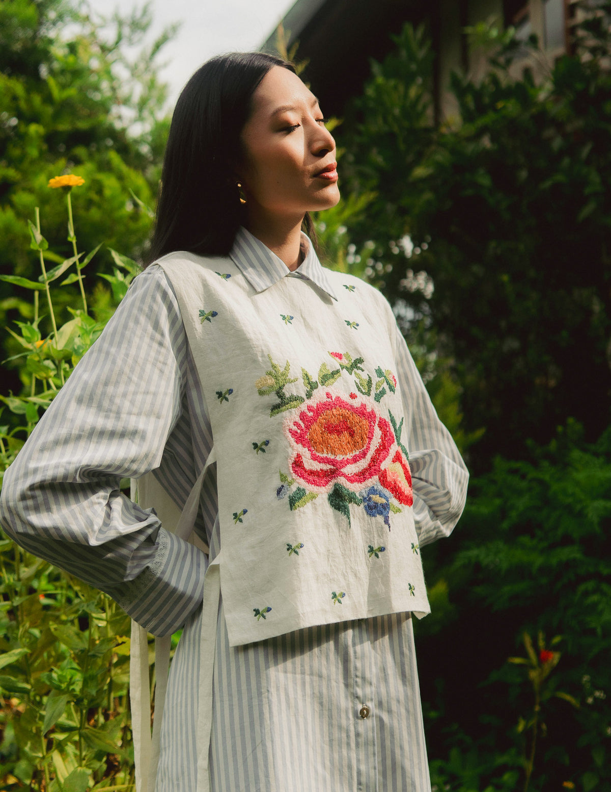 Moonpoppy Bib