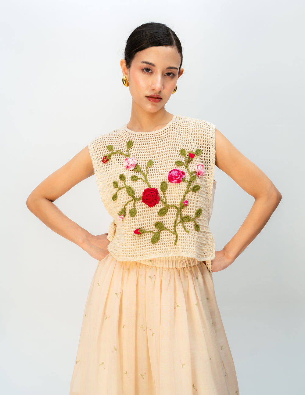 Rosy Pause Bib