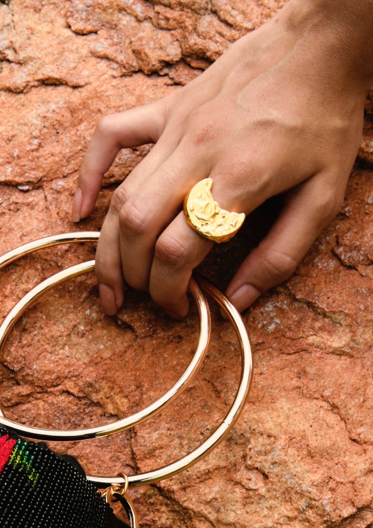 Luna Ring